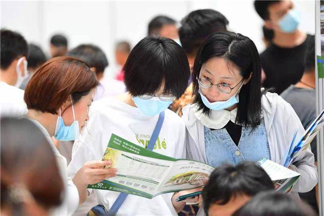 西安電力機械制造公司機電學(xué)院有哪些專業(yè)<strong></p>
<p>機械制造公司</strong>？一文帶你全面了解:機械制造公司