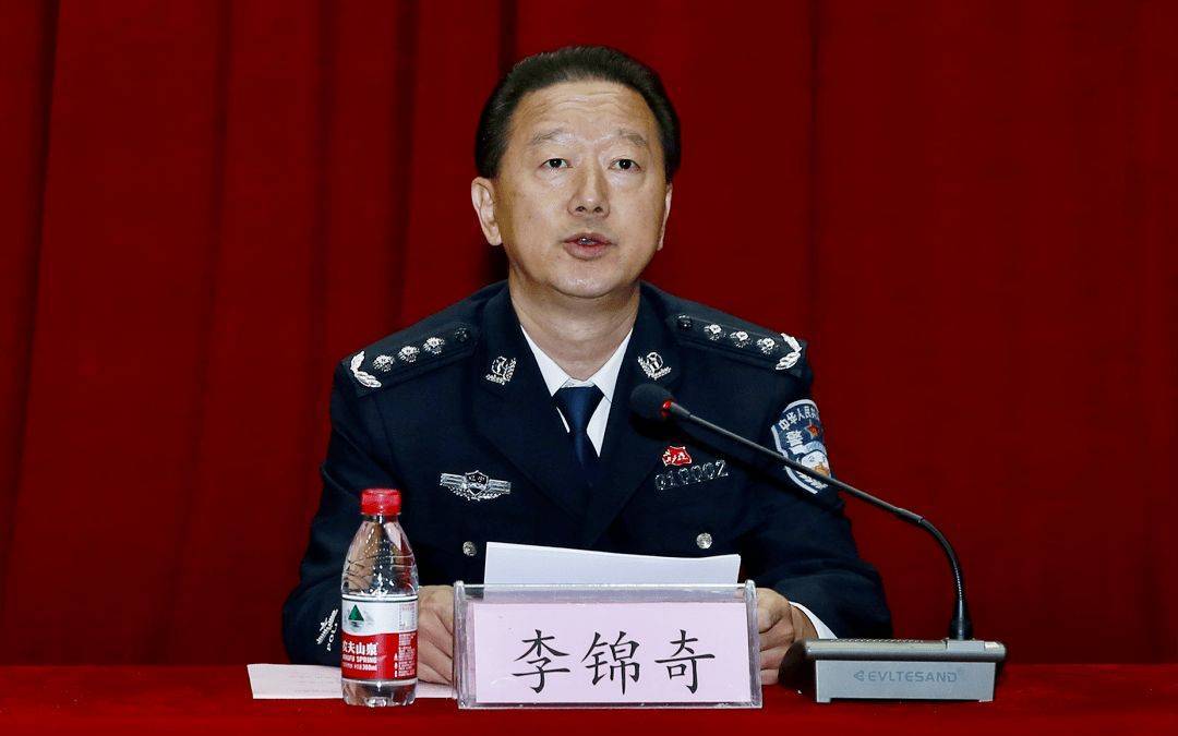 曾任遼寧警察學(xué)院院長(zhǎng)、黨委書(shū)記<strong></p>
<p>機(jī)械制造
</strong>，李錦奇被查:機(jī)械制造

